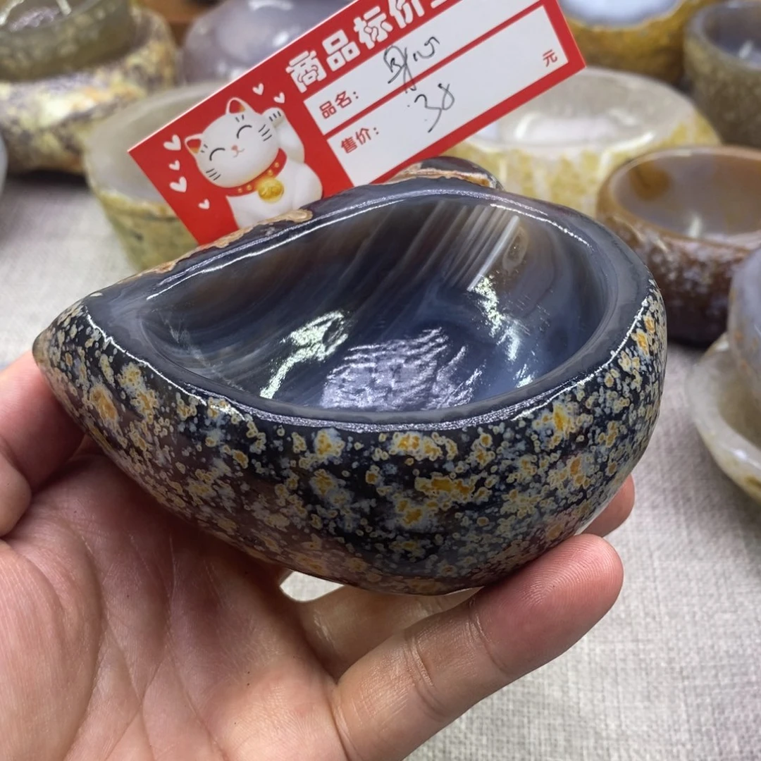 身***康玉原石手工制品石碗