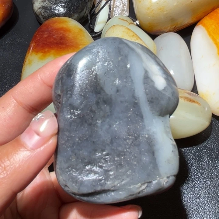 和田玉未镶嵌珠宝奇石