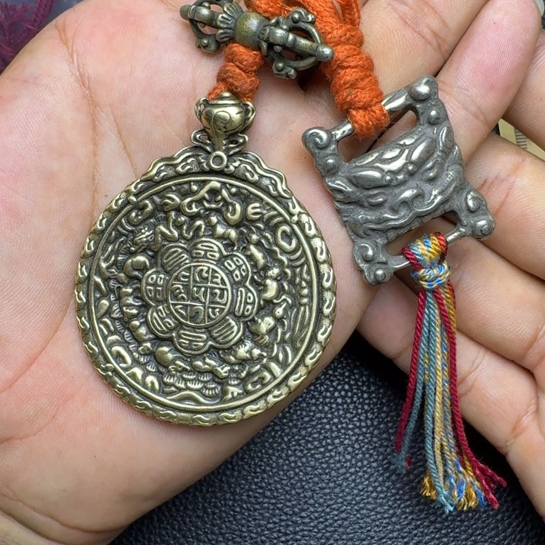 闪***。藏式风格九宫格..