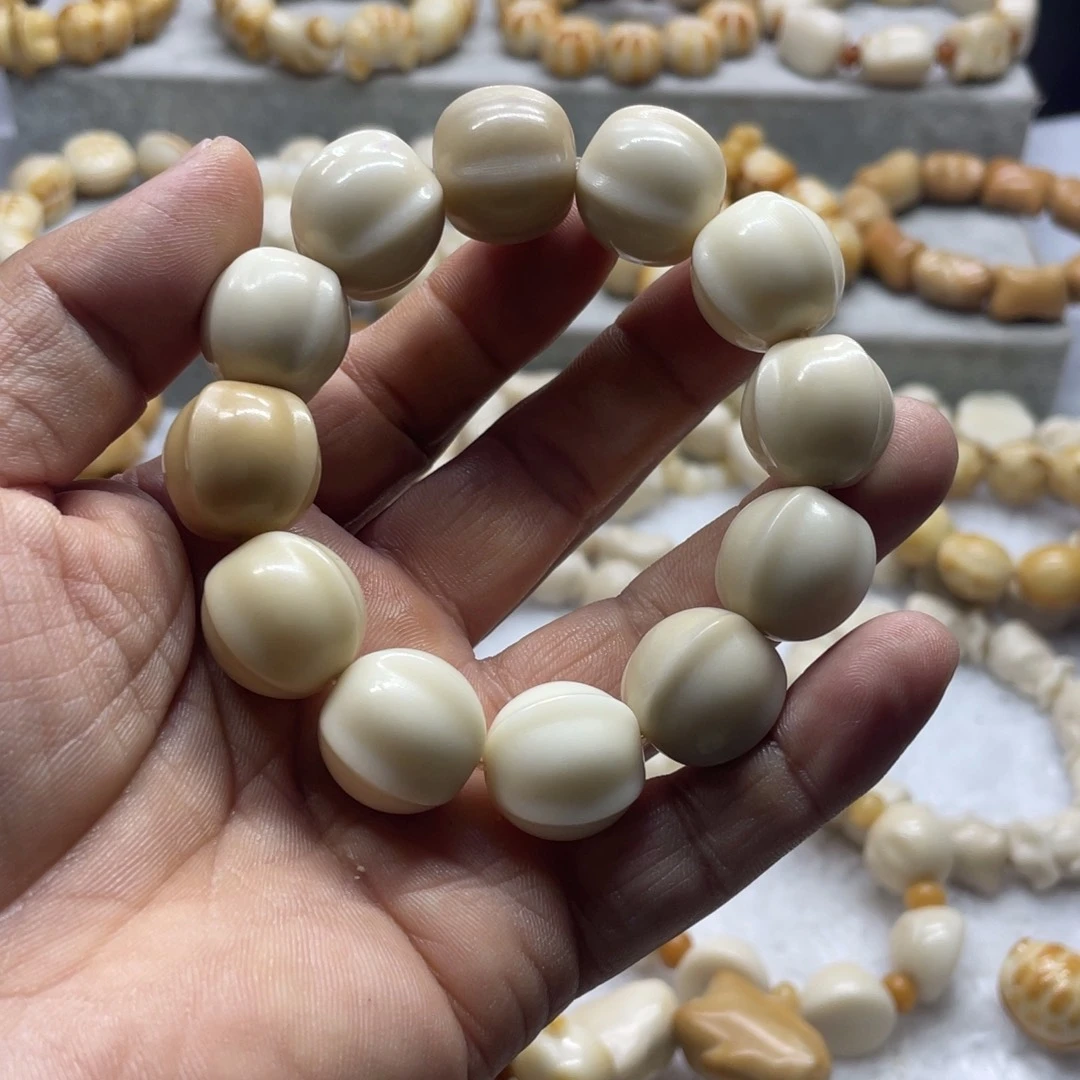 吊坠菩提根/象牙果微瑕象牙果鲨鱼背手串卡18