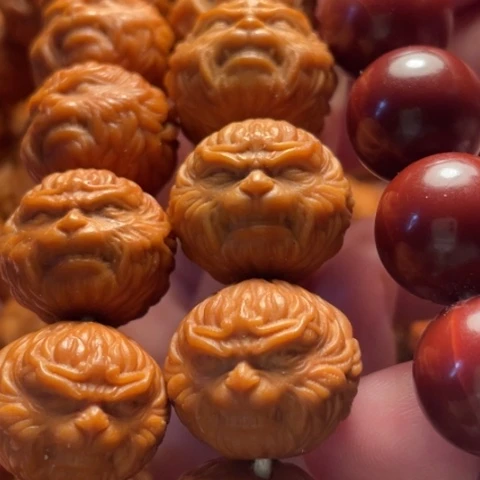 猴头核桃手串翼*舞台