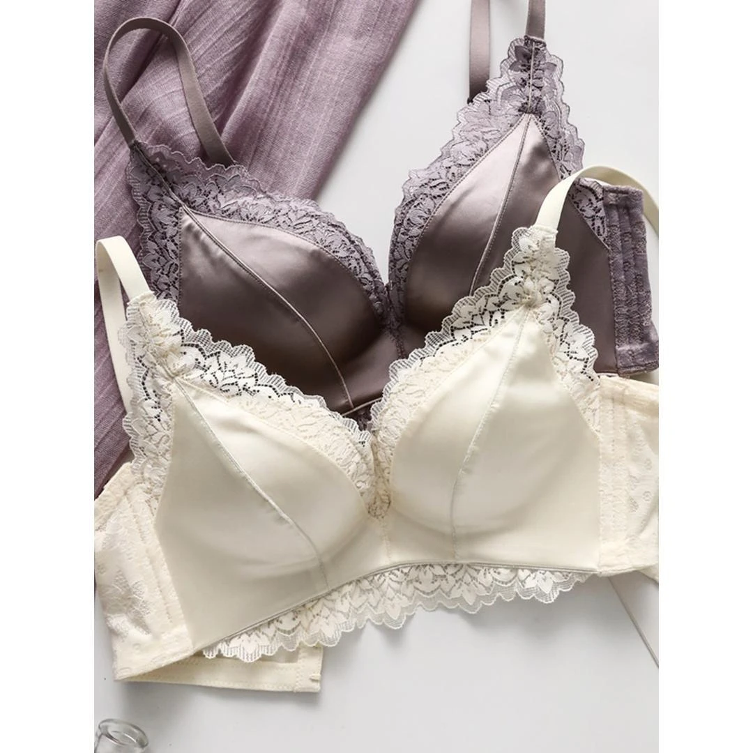 日本蕾丝文胸高贵绸缎收副乳小胸聚拢上托调整型内衣女舒适透气文