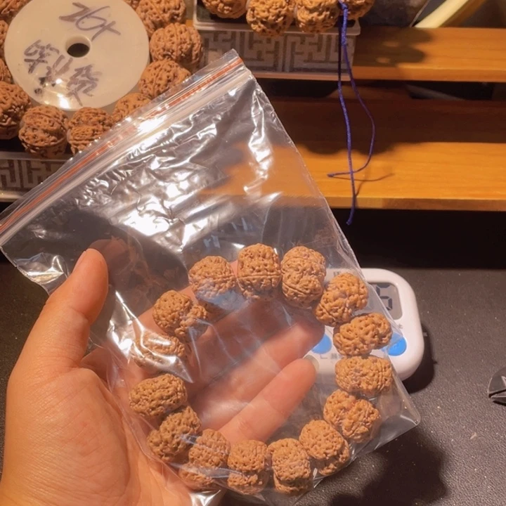 ～***～手串金刚菩提这个