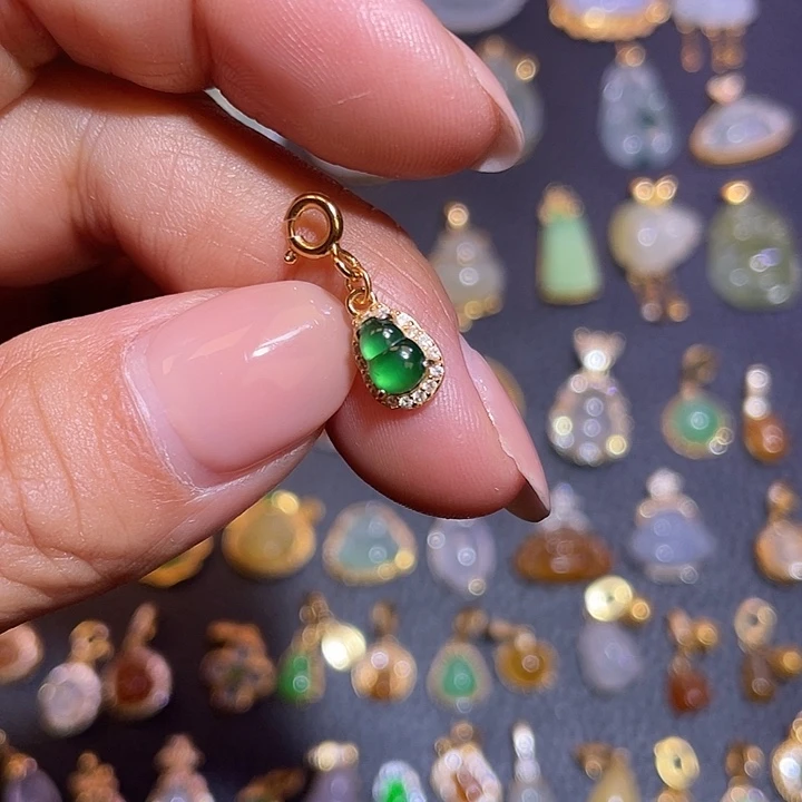 翡翠银S925镶嵌颈饰