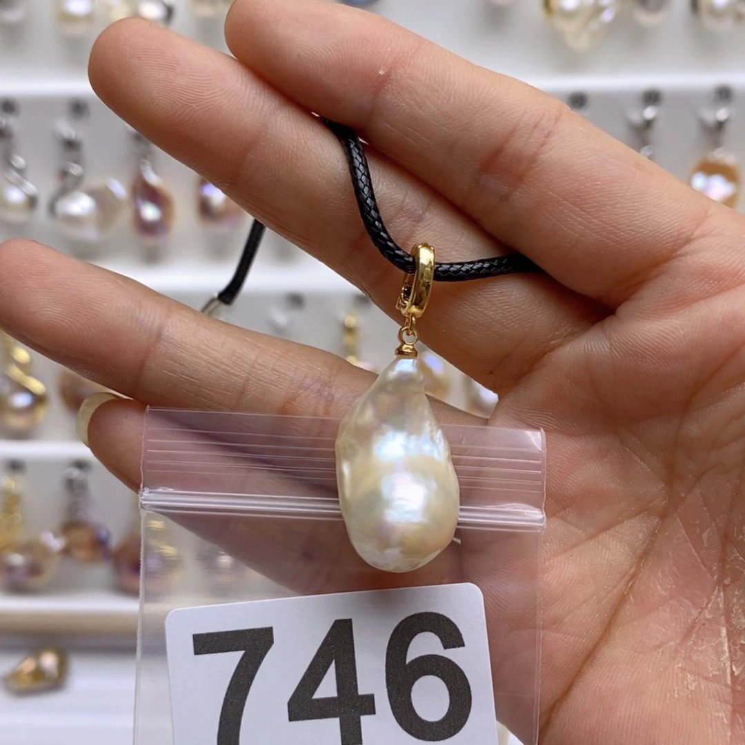 淡水珍珠颈饰银S925镶嵌746