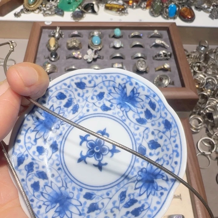 瓷片安*姐瓷器的制作工艺