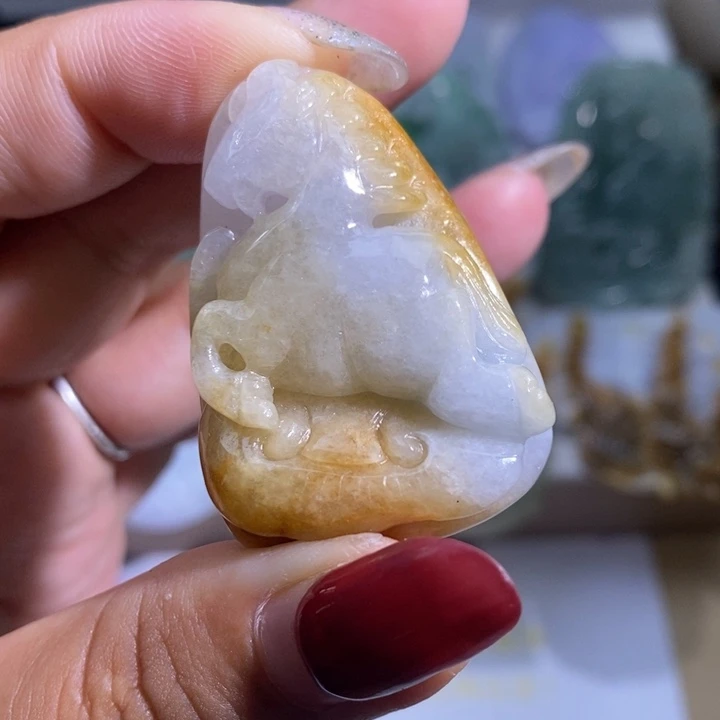 【闪购商品】翡翠挂件未镶嵌马