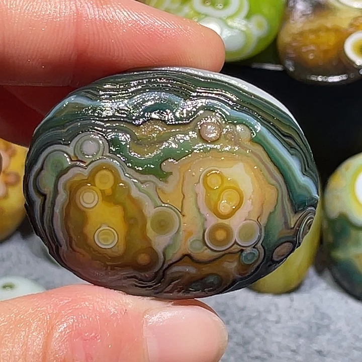 玛瑙/玉髓未镶嵌珠宝奇石