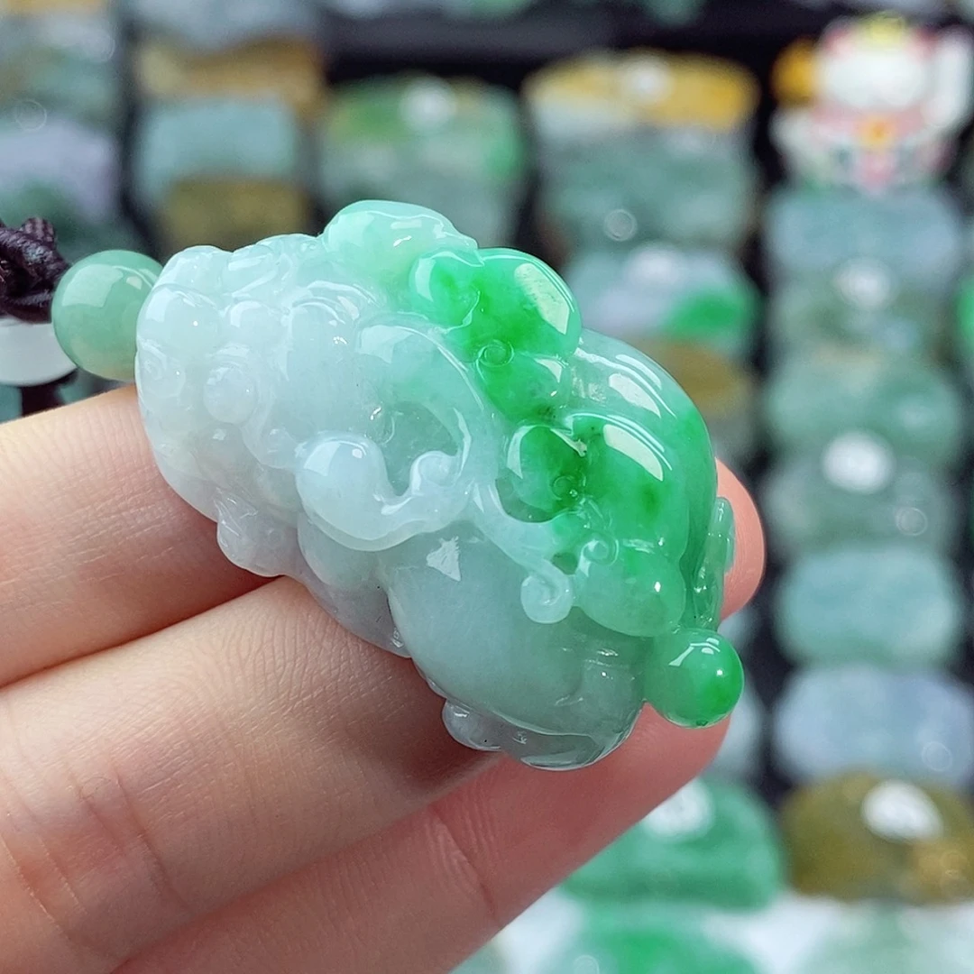 颈饰未镶嵌翡翠广****众天然