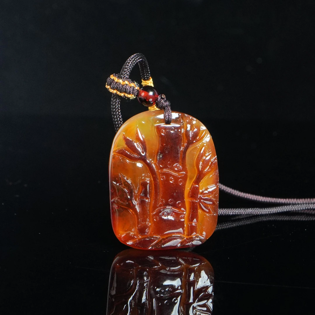 DY-M2006 俏色巧雕步步高升吊坠 9.25g