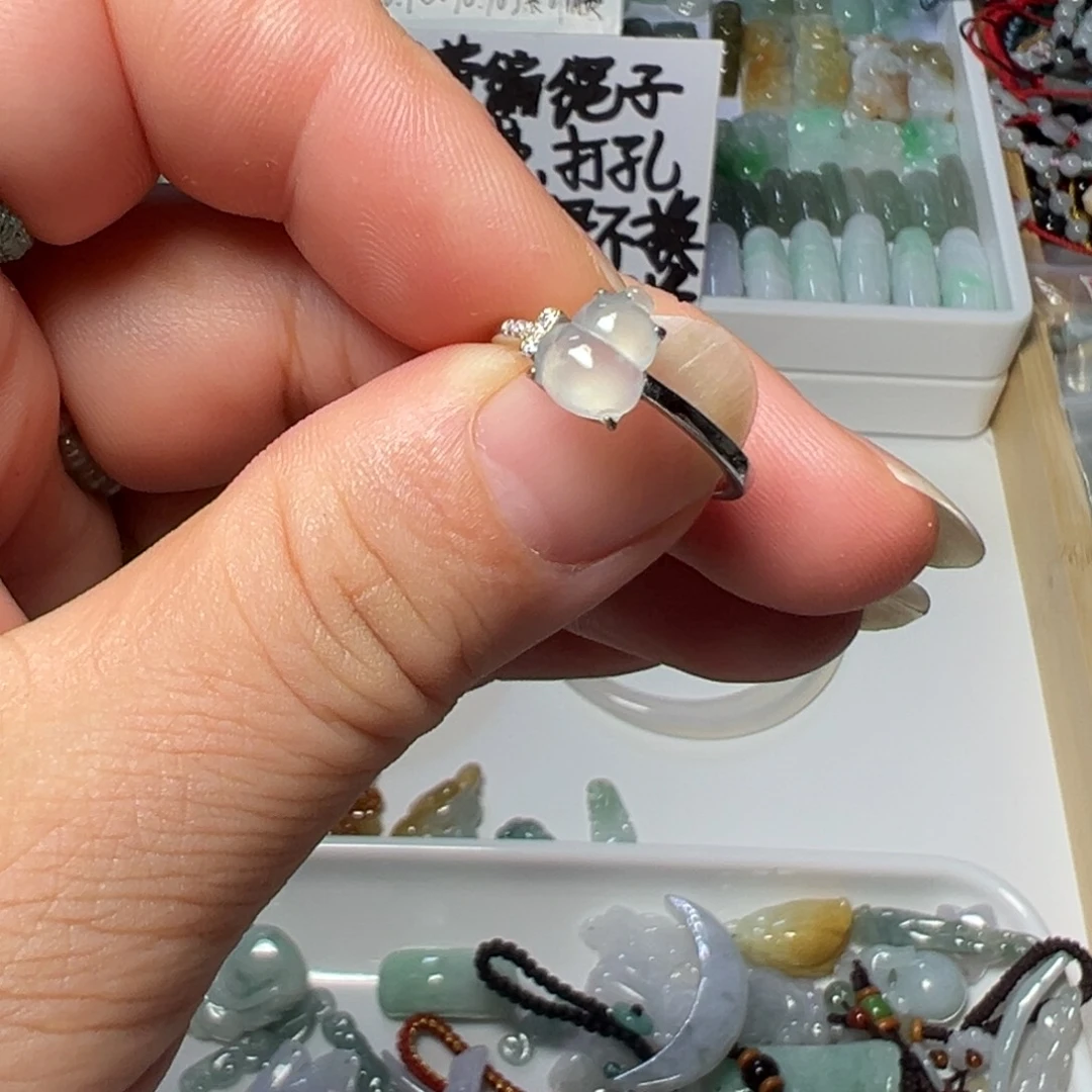 J***e翡翠银S925镶嵌颈饰葫芦蛋面戒指一个镶嵌费78块