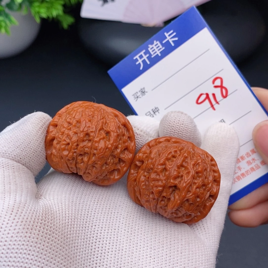 文玩核桃把件37血麒麟918