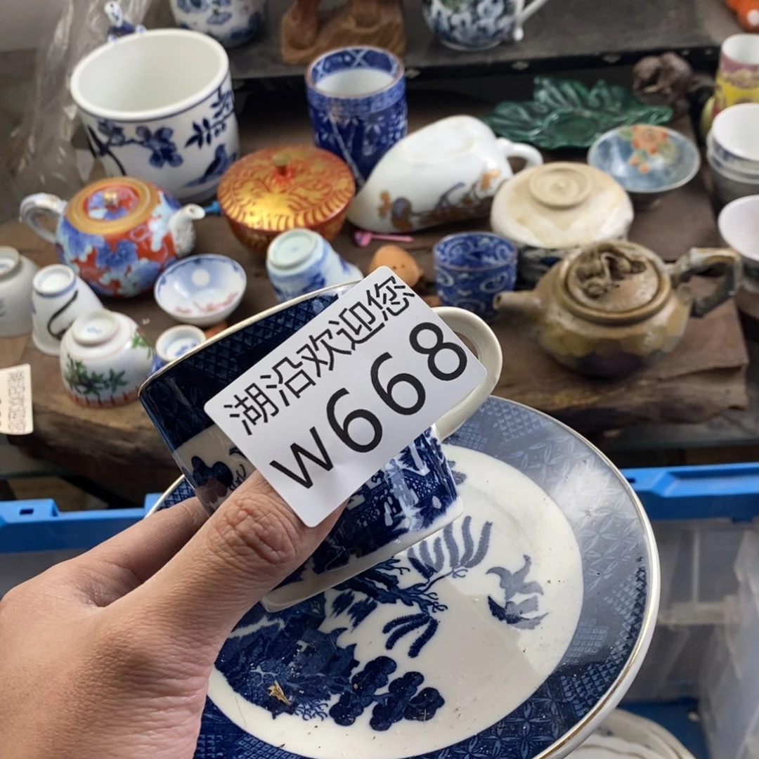 伊***人瓷器的时候我也是醉了