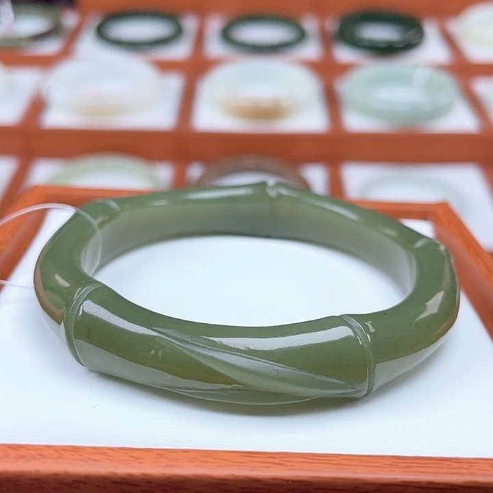 和田玉未镶嵌手镯新疆若羌