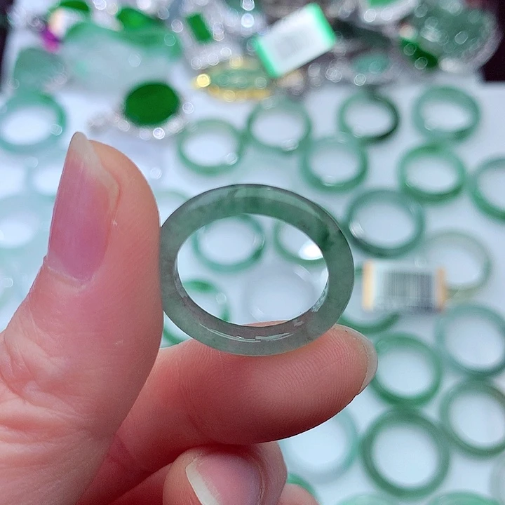 翡翠未镶嵌戒指天然翡翠