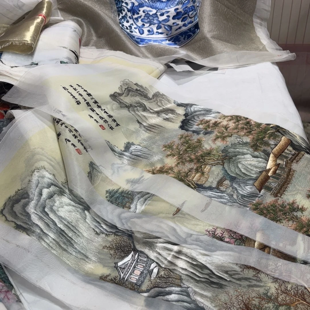 织绣H***帝纯手工制作的一款游戏