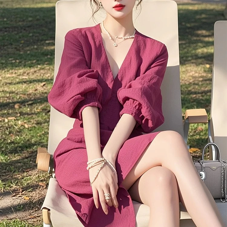 漂亮独特树莓粉连衣裙女2025春季超火温柔甜美气质法式裙子