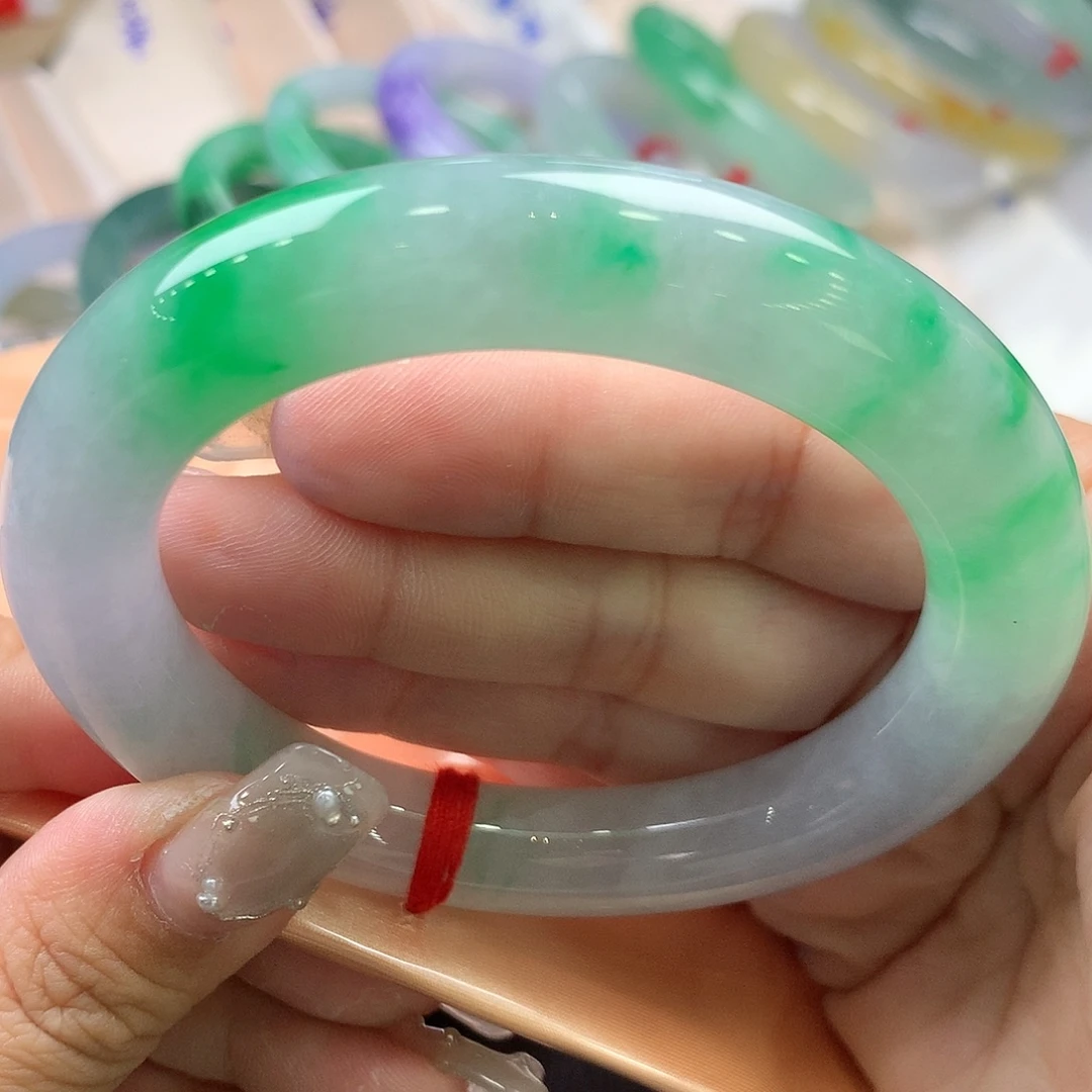 翡翠未镶嵌手镯57圆条