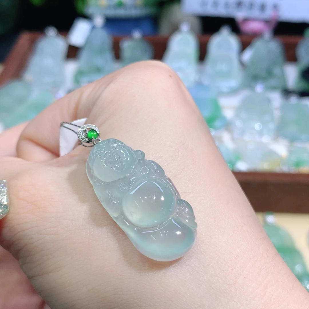 翡翠18K金镶嵌吊坠(不含链)纯天然缅甸A货翡翠揭阳工布袋佛