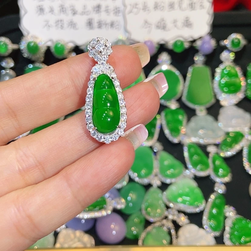 【闪购商品】颈饰未镶嵌翡翠天然翡翠