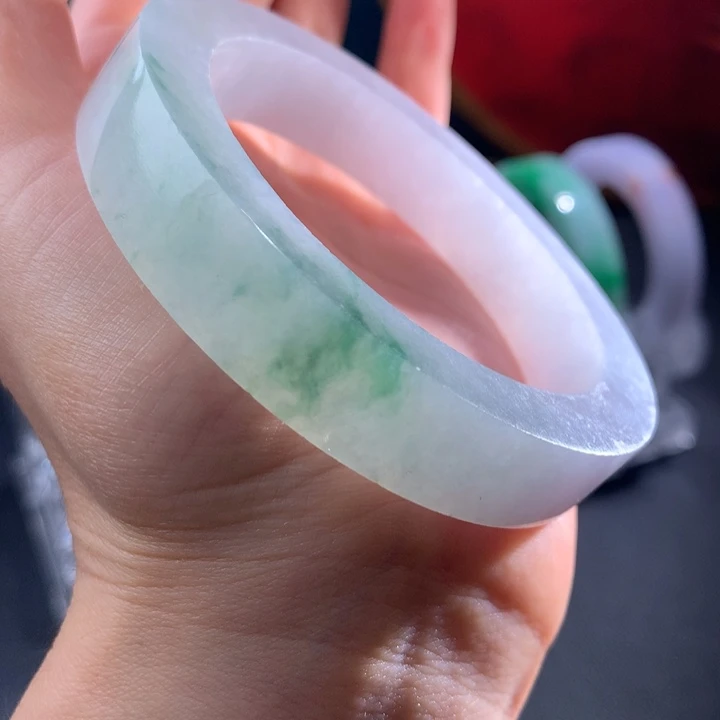 定制翡翠特价大漏未镶嵌