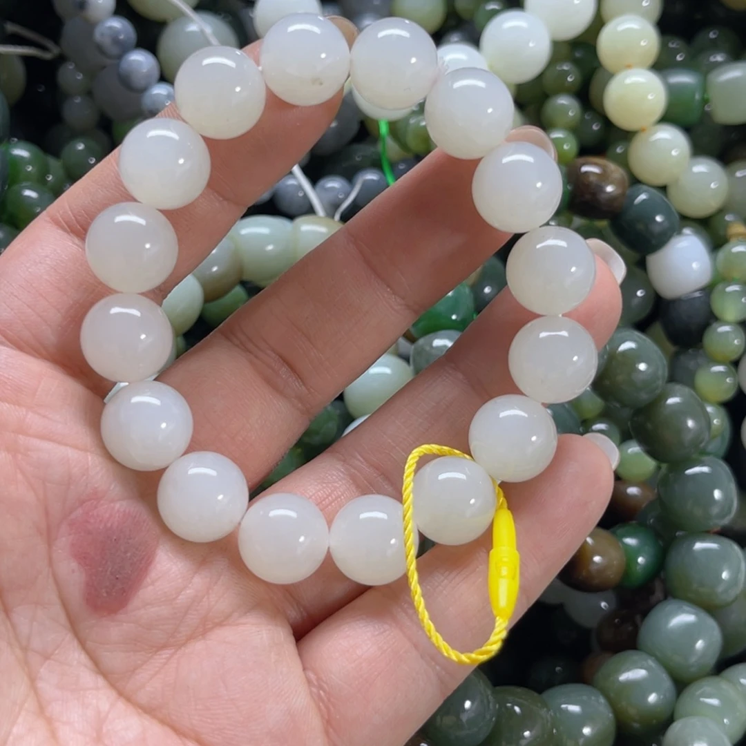 和田玉手链未镶嵌