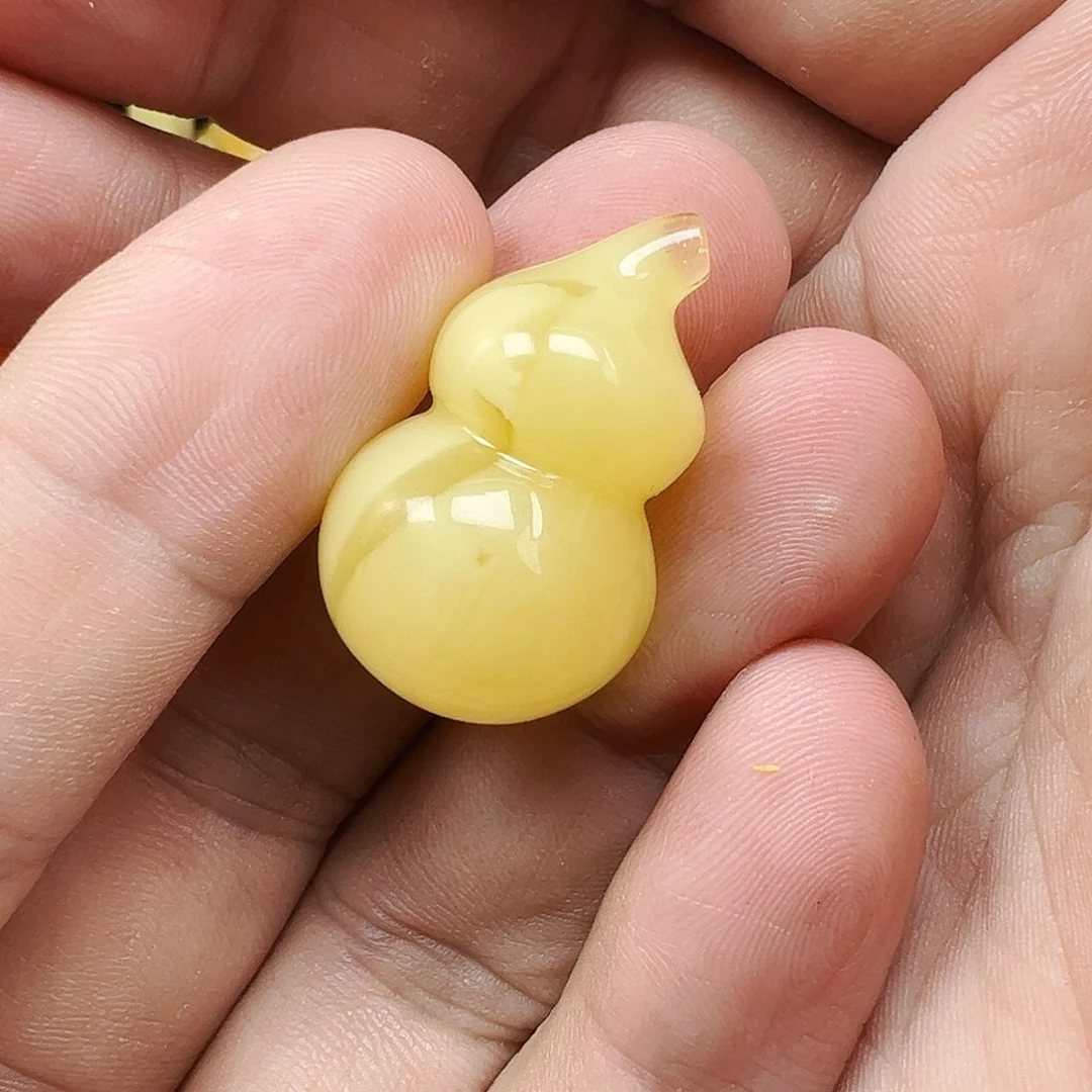 蜜蜡未镶嵌珠宝奇石葫芦吊坠5.6克