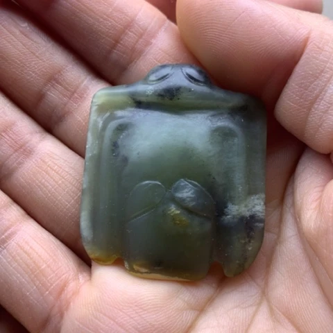 【闪购商品】未镶嵌岫岩河磨玉（透闪石质玉）挂件