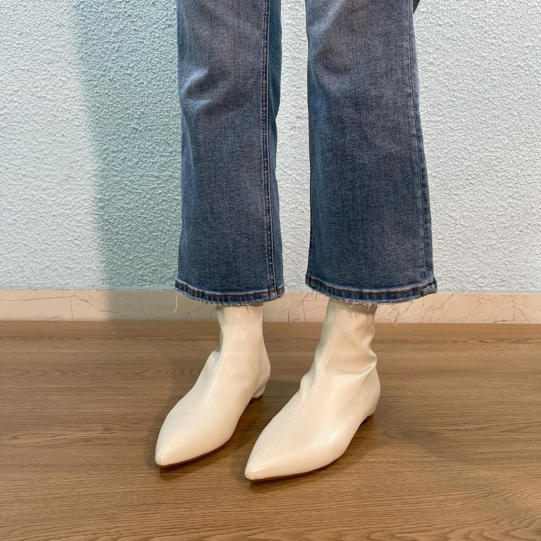 短筒靴女内增高鞋型巨好穿通勤百搭时尚尖头后拉链气质弹力瘦瘦靴