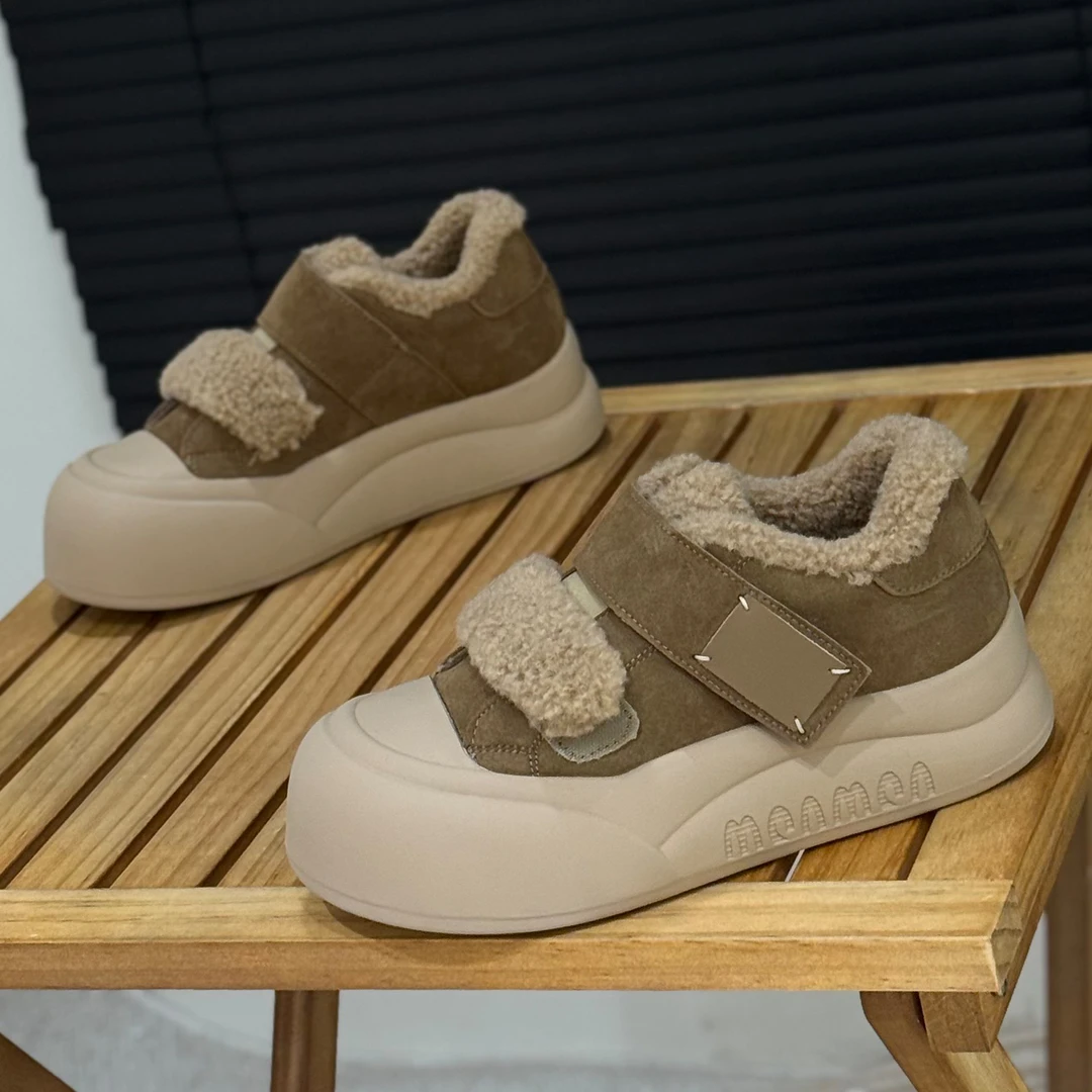 冬季加绒毛毛鞋女2025爆款丑萌大头魔术贴面包鞋磨砂皮厚底棉鞋子