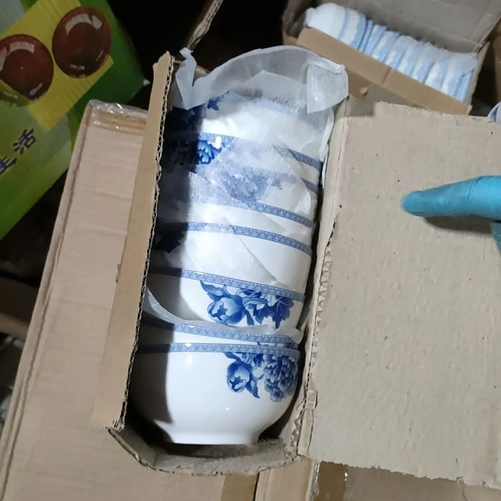 摆件陶瓷盘子碗啥都有