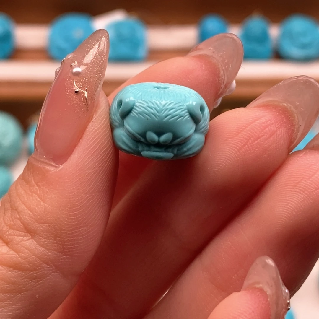 绿松石颈饰未镶嵌