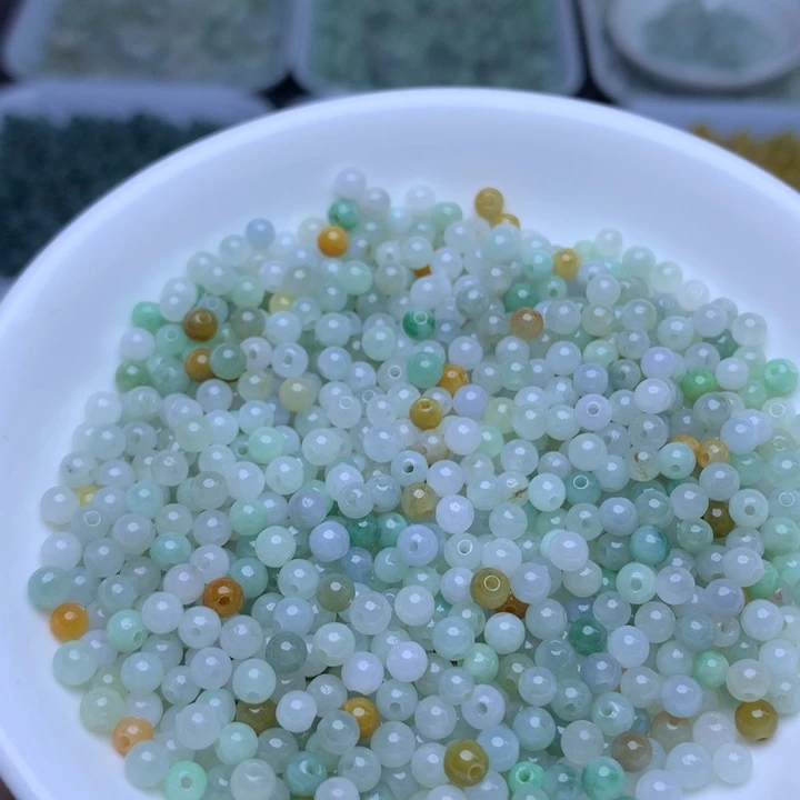 散珠翡翠卡3.8冰绿白100个