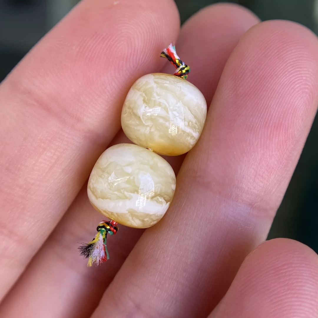 蜜蜡沁色虎皮老型对珠11.2×10.2mm，花纹满好看，保天然无优化