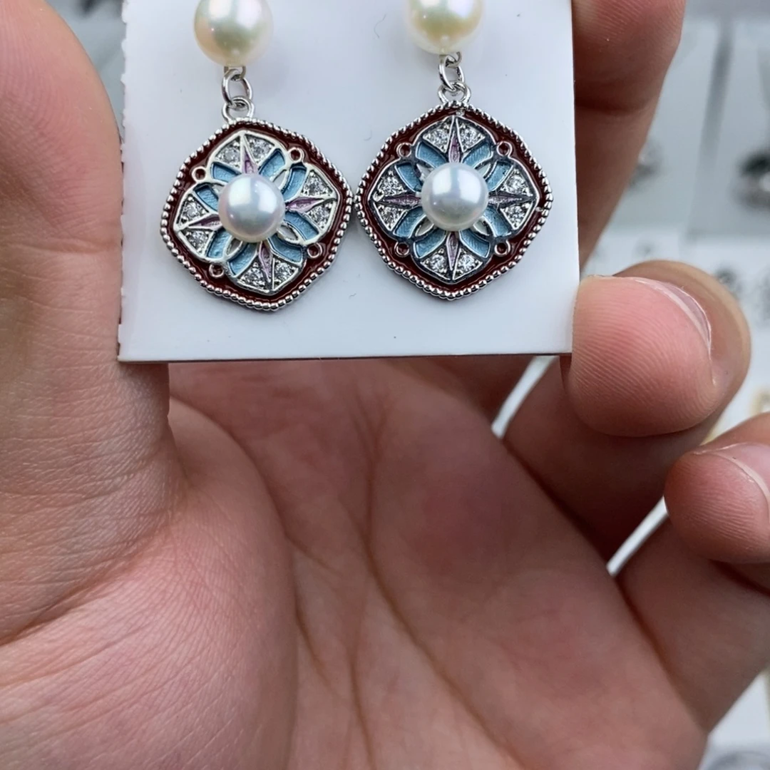 未镶嵌淡水珍珠耳饰