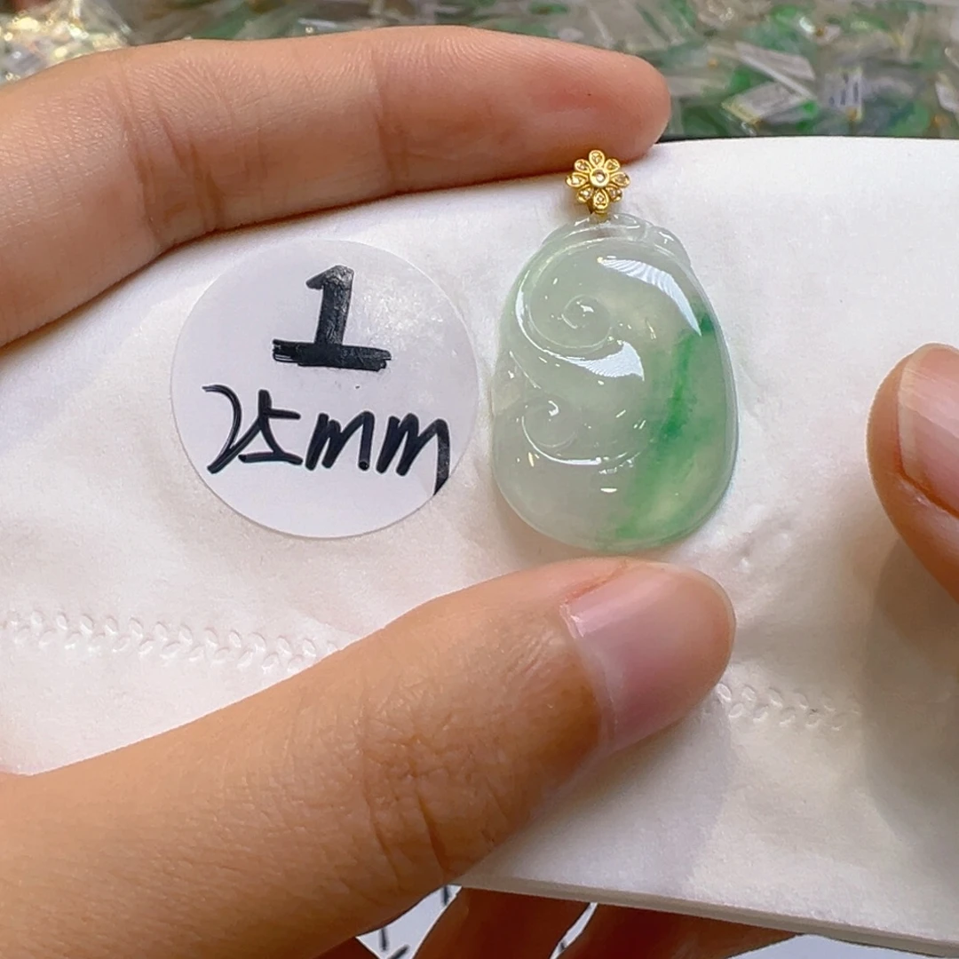 翡翠18K金镶嵌吊坠(不含链)