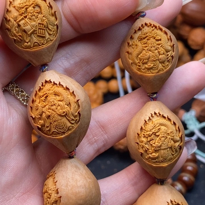 猴头核桃吊坠橄榄