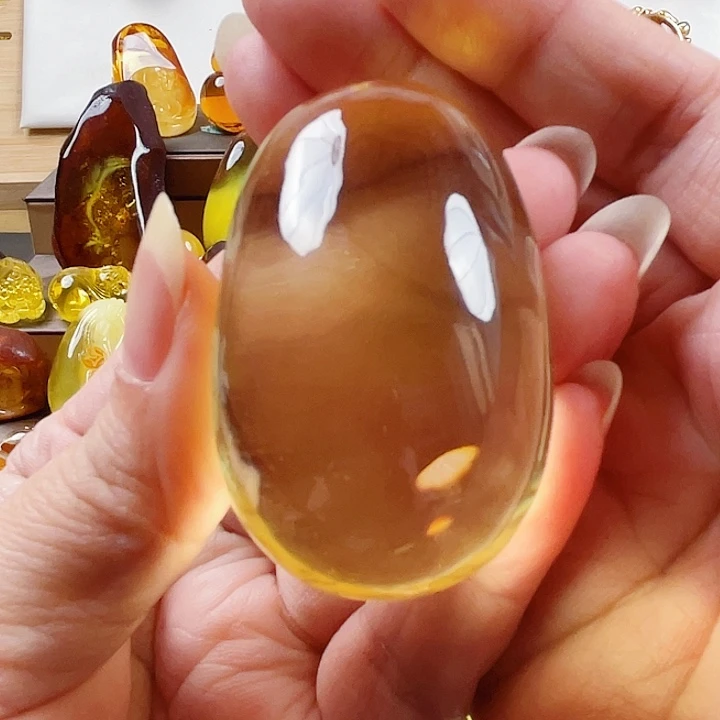 梦***）琥珀未镶嵌裸石吊坠