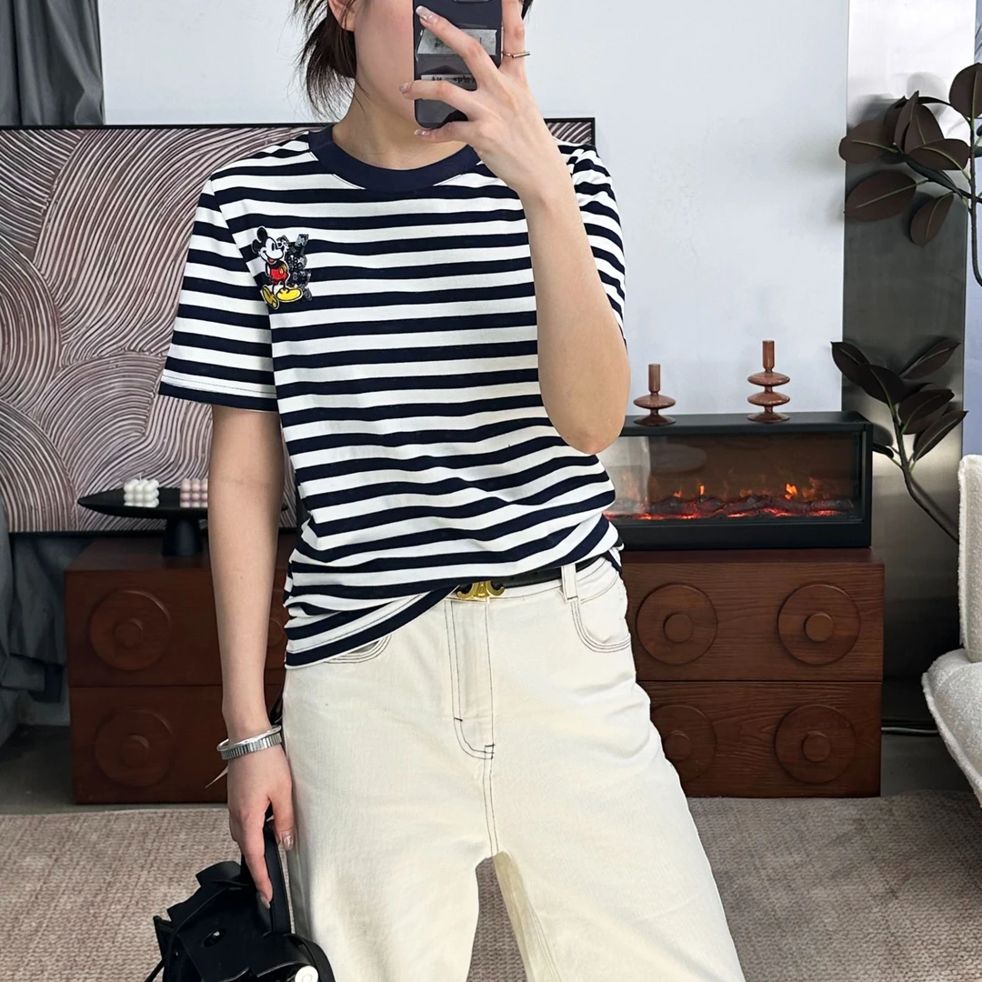 断码 秋冬打底条纹正肩女士黑白条纹圆领百搭T恤HX01DX1008