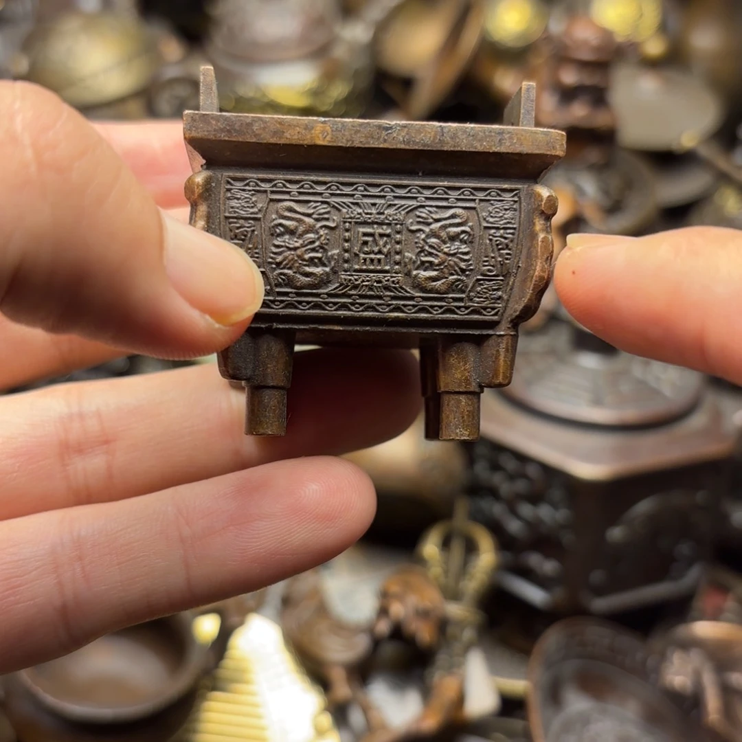 铜铜的呜呜呜呜呜呜