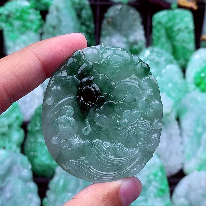 翡翠未镶嵌吊坠(不含链)
