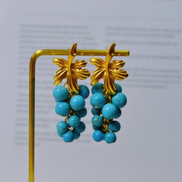 铜合金石英石耳饰 复古轻奢法式耳环耳坠小众精致百搭耳饰女古典