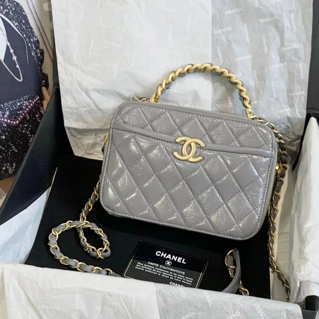 99新 Chanel/香奈儿 壹臻/灰色油腊羊皮手柄相机包 34997525