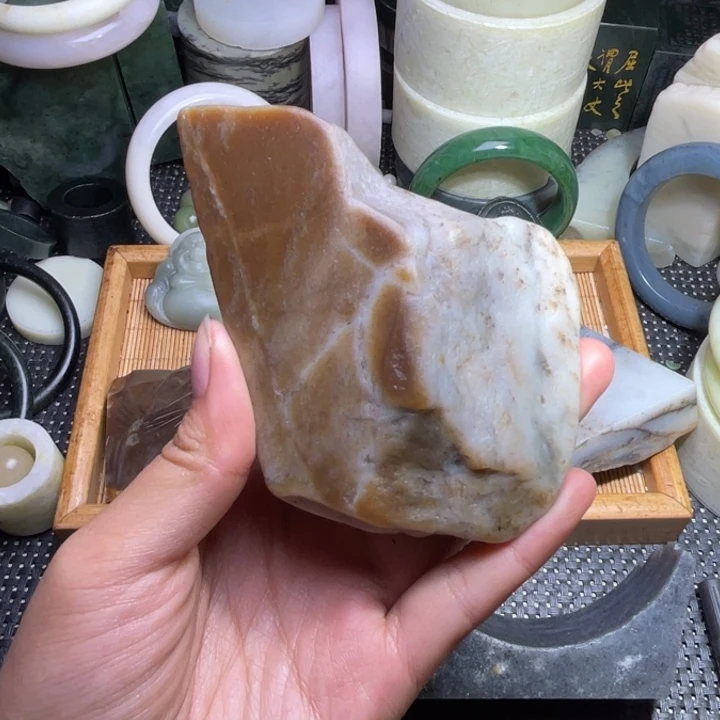 未镶嵌和田玉珠宝半成品