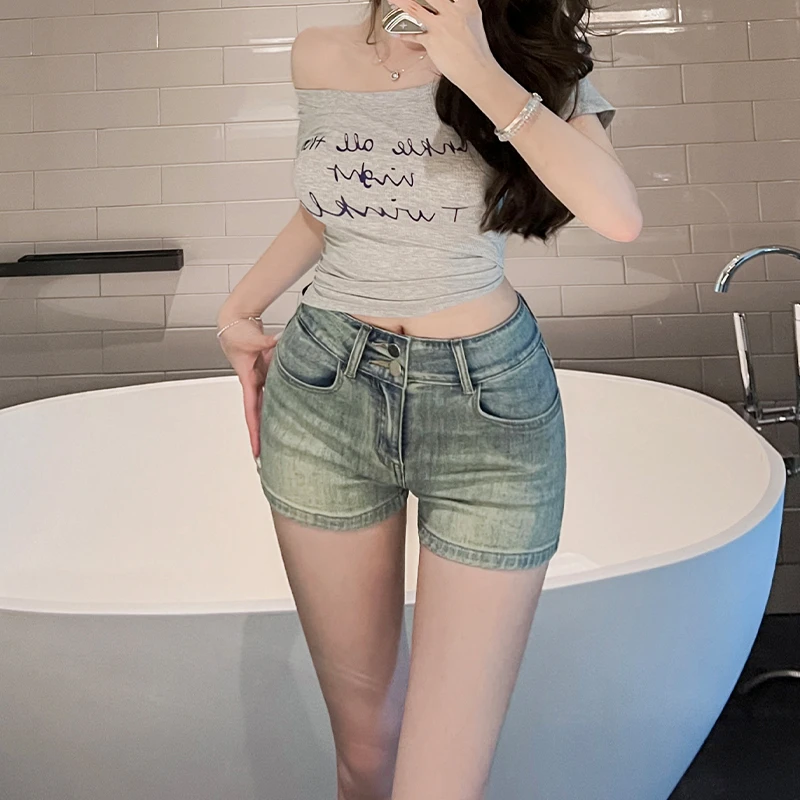 牛仔短裤女2025年夏季新款性感辣妹紧身直筒超短裤显高弹力热裤子