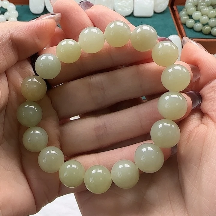 和田玉（糖玉）未镶嵌手链