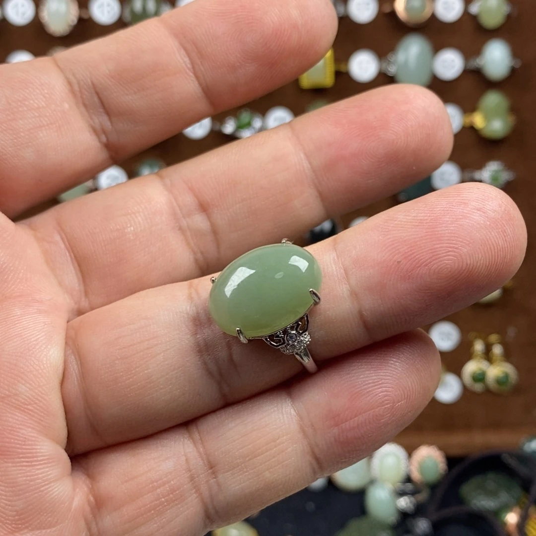 和田玉（青白玉）戒指合金