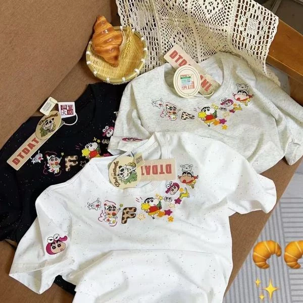 小雅姐姐 减龄卡通重工刺绣彩点休闲短袖T恤IQ63