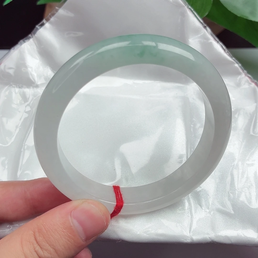 翡翠未镶嵌手镯正圈006