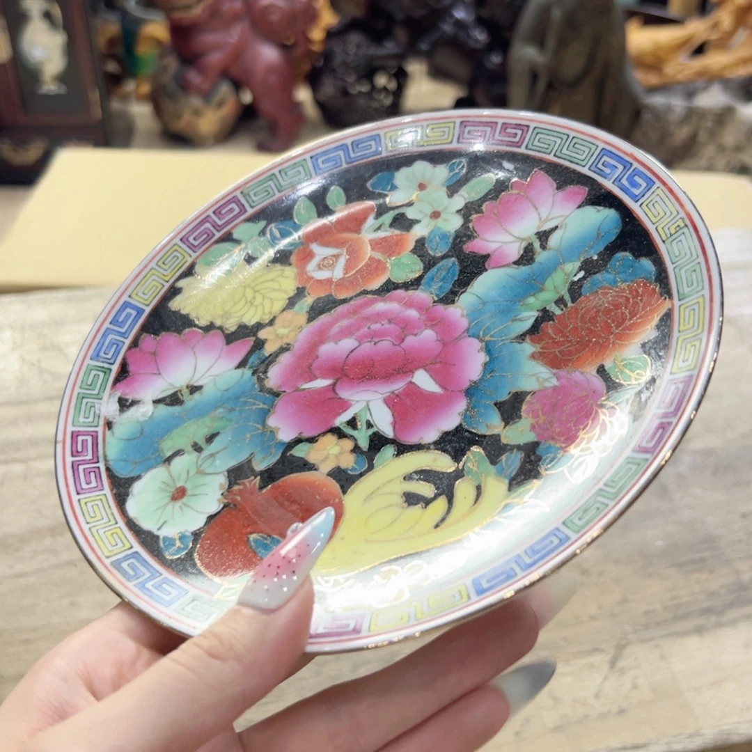 瓷片陶瓷制品厂及纺织